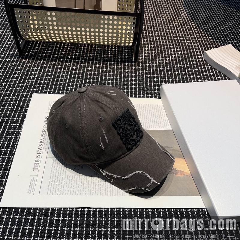 Loewe Hat dx08