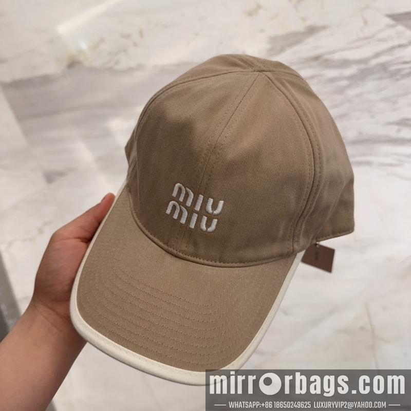Miumiu Hat dx36