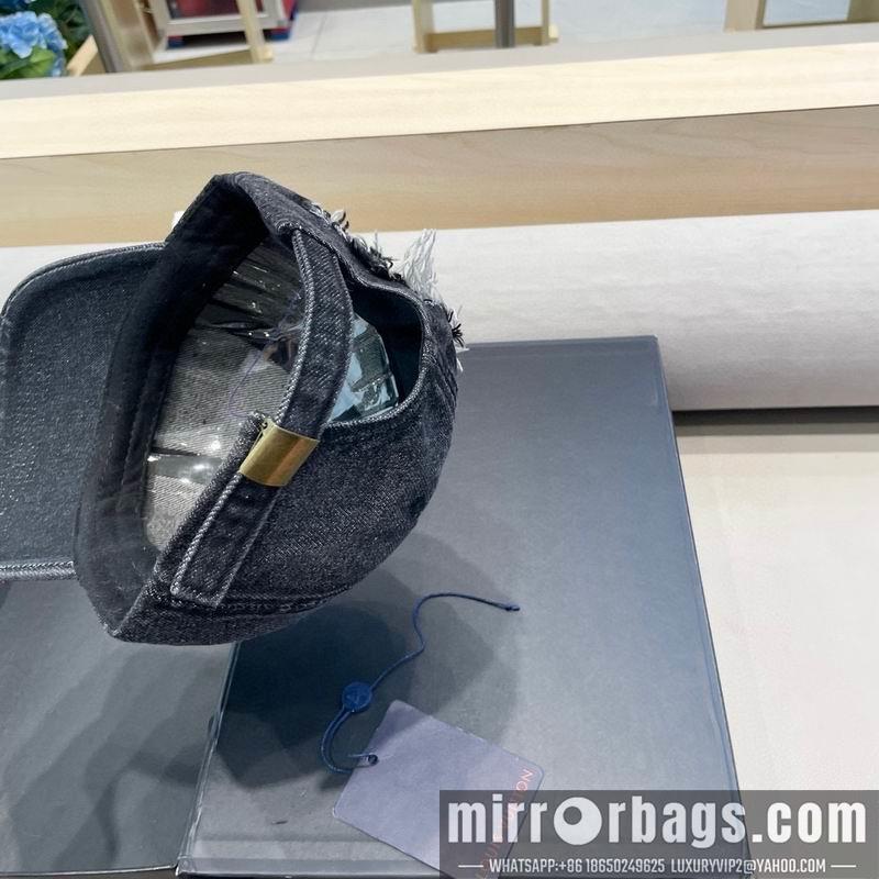 LV Hat 030719