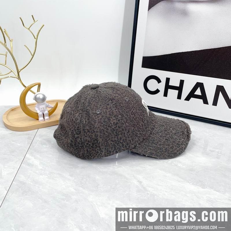 Miumiu Hat dx47