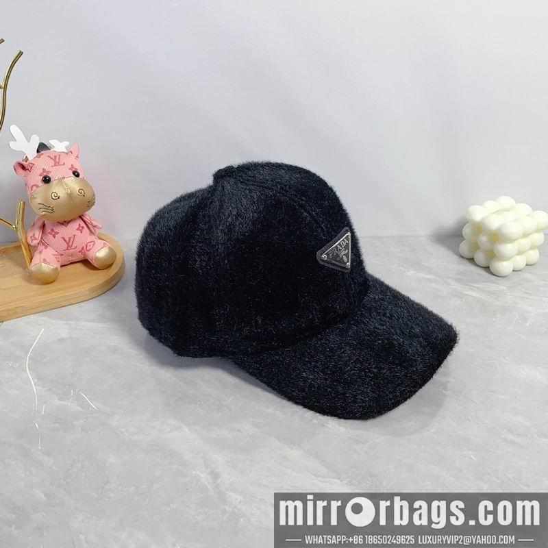 Prada Hat dx38
