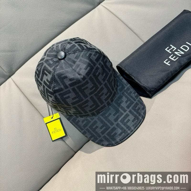 Fendi Hat dx84