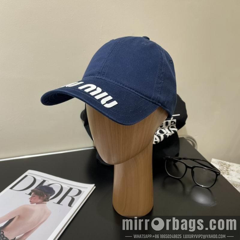 MiuMiu Hat 042701