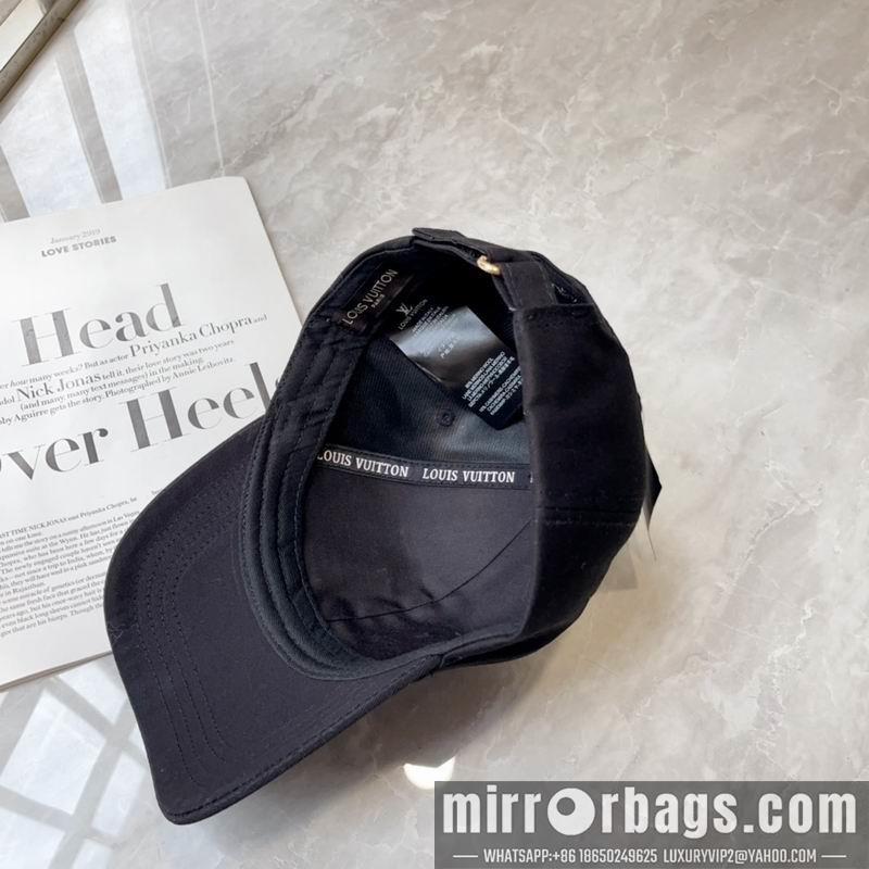 LV Hat 010401