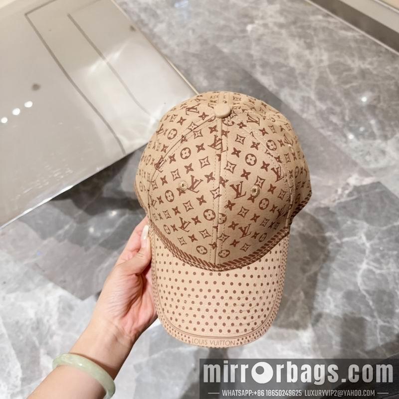 LV Hat 072806