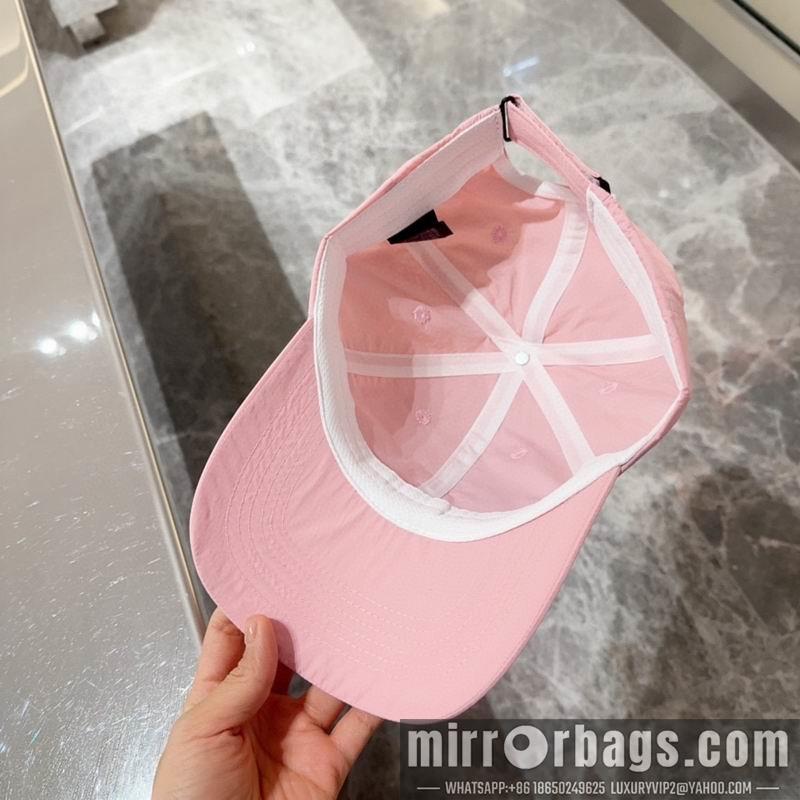 Balenciaga Hat dx64