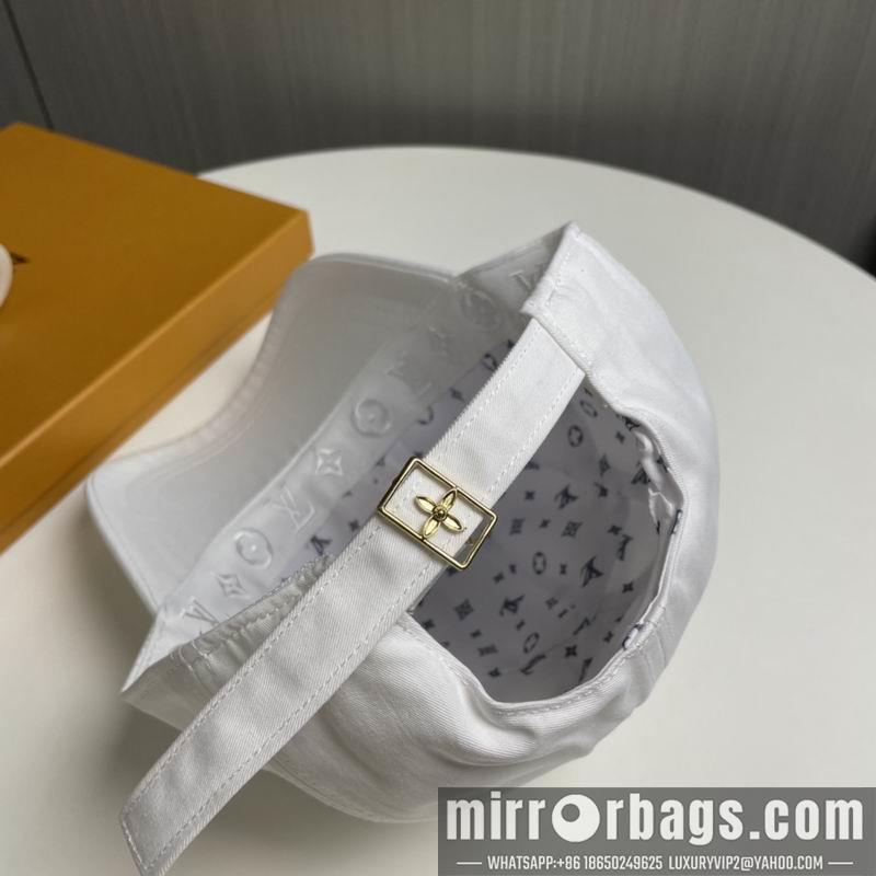 LV Hat dx159