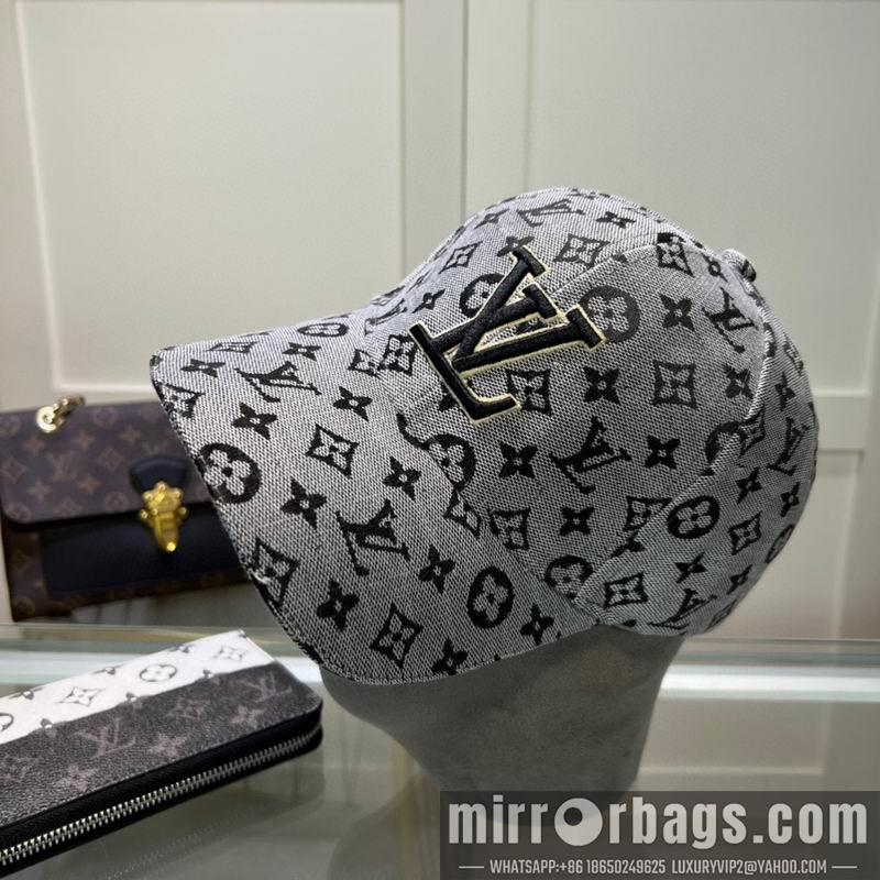 LV Hat dx24