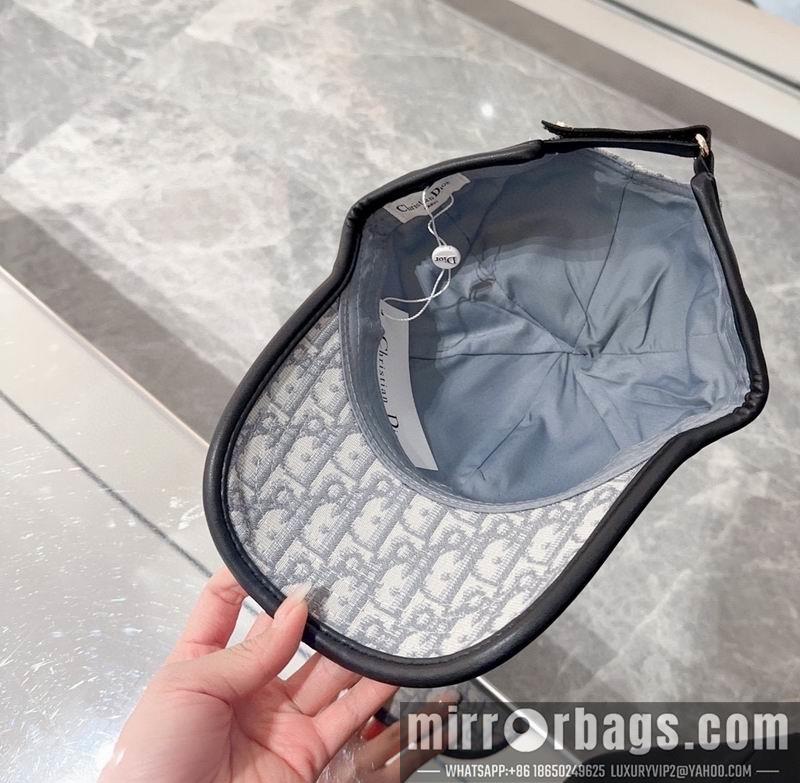 Dior Hat 042701