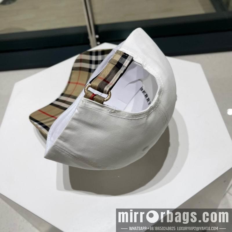 Burberry Hat 072201