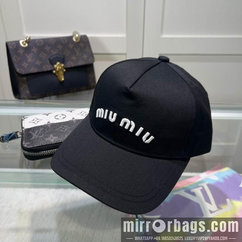 Miumiu Hat dx42