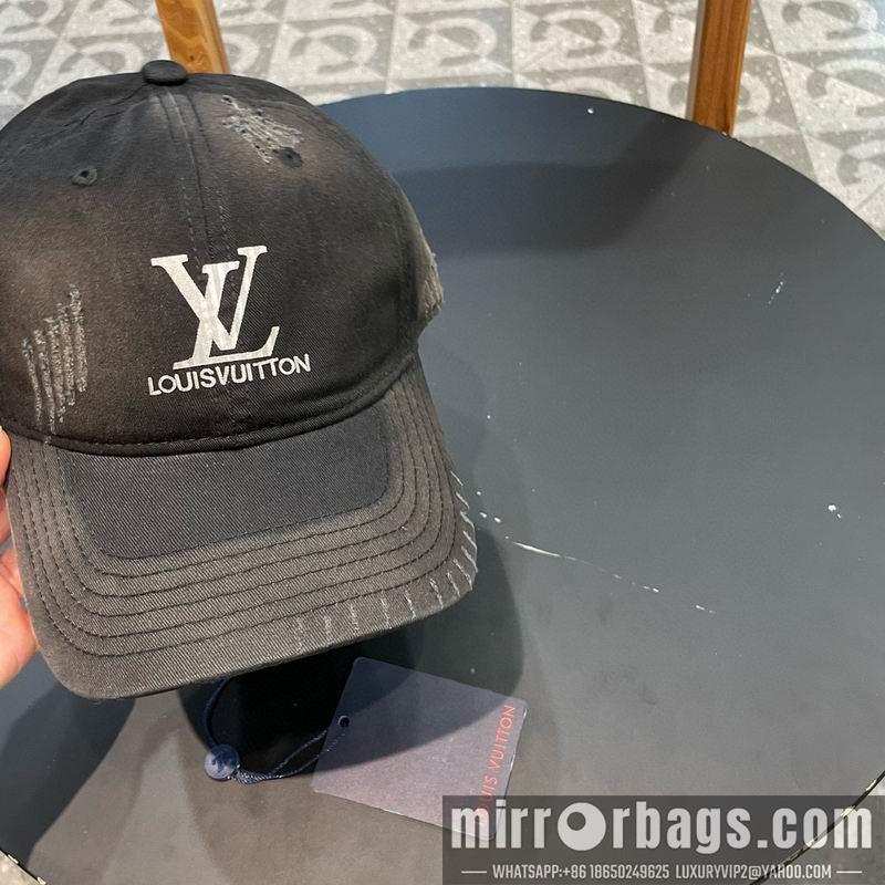 LV Hat 020802