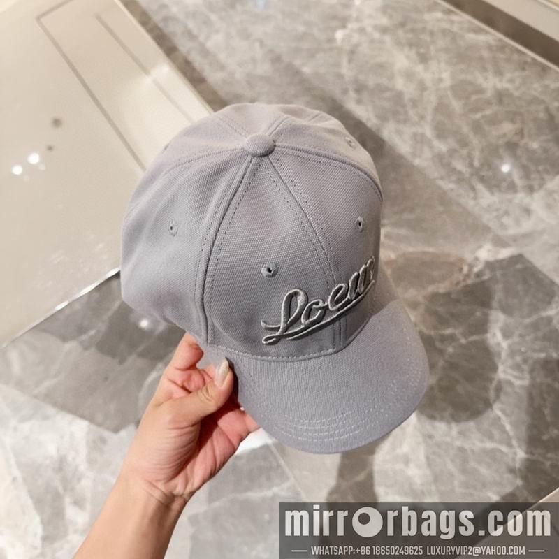 Loewe Hat dx44