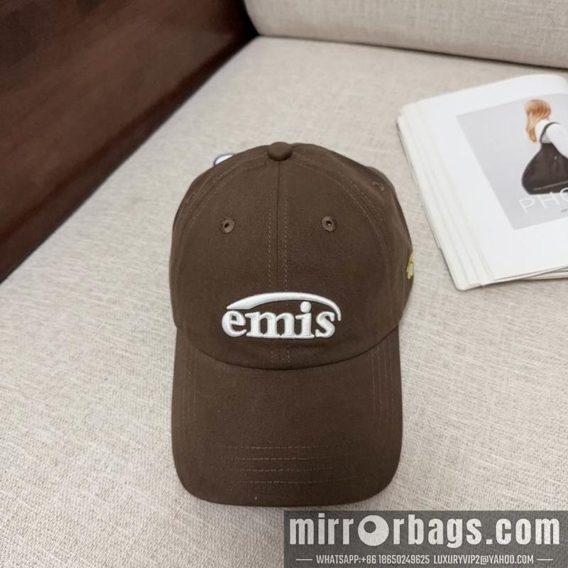 Emis Hat dx05