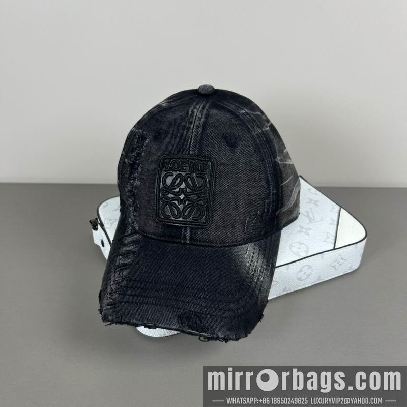 Loewe Hat dx42