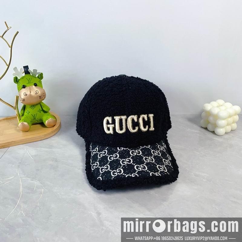 Gucci Hat dx140