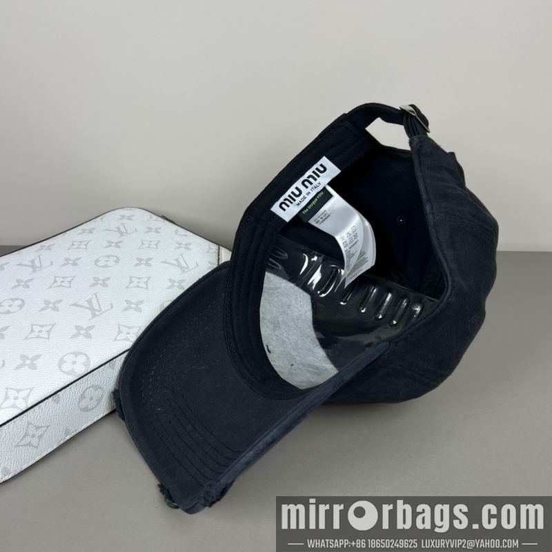 Miumiu Hat dx44