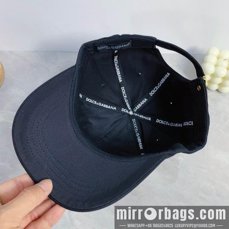 DG Hat dx14
