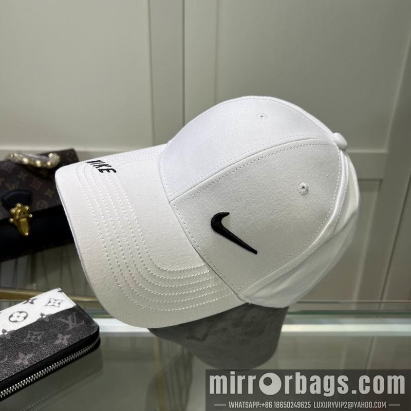 Nike Hat 061073