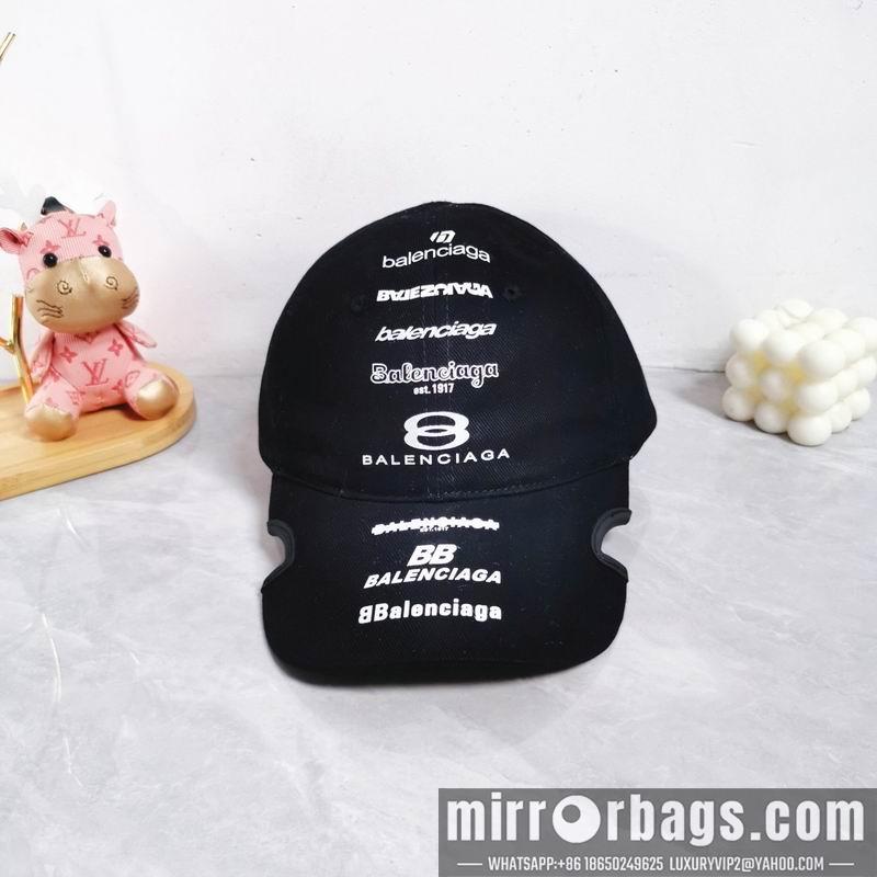 Balenciaga Hat dx39