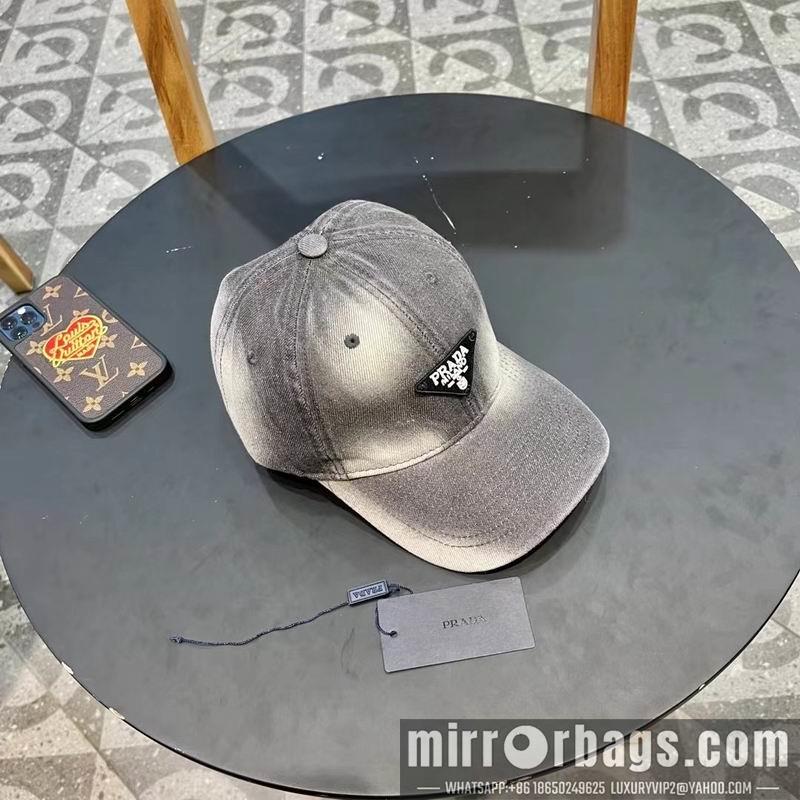 Prada Hat 041401