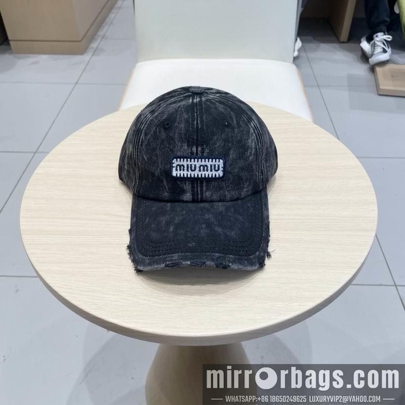 Miumiu Hat 040201