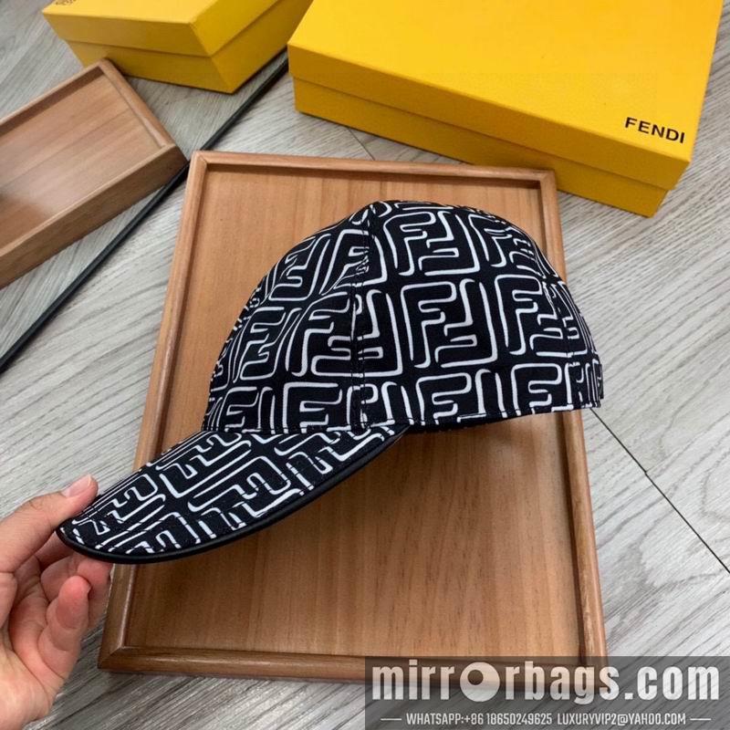 Fendi Hat dx100