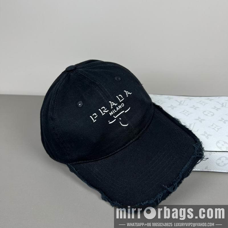 Prada Hat dx30