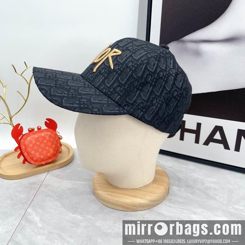 Dior Hat dx08