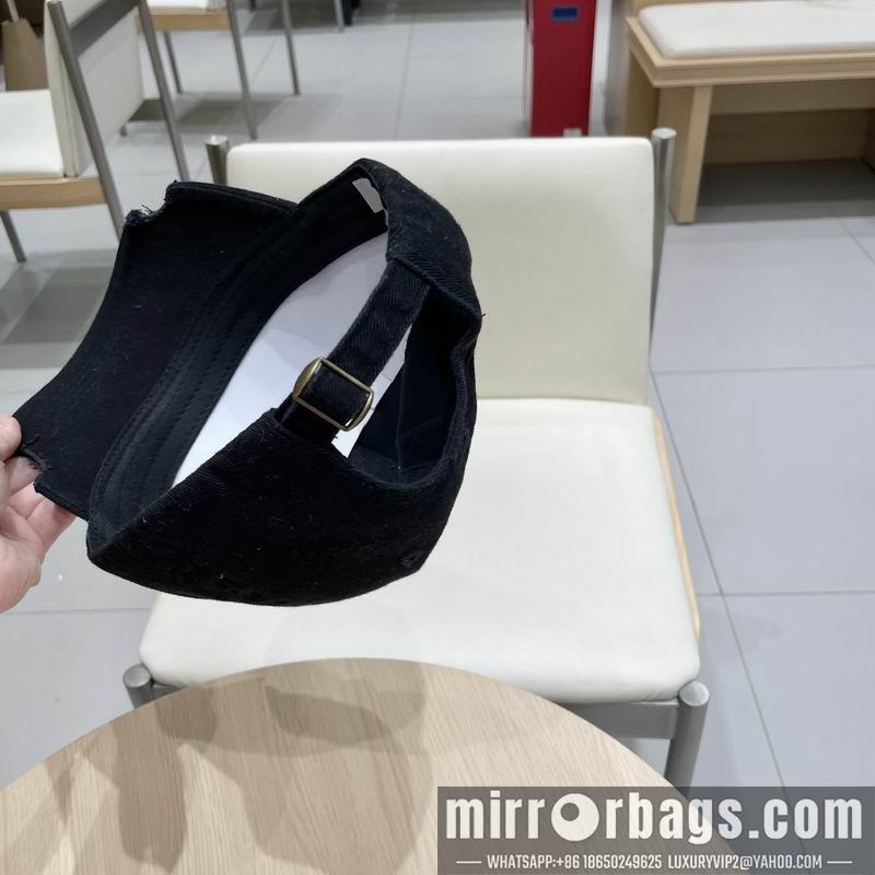 Moncler Hat 021004