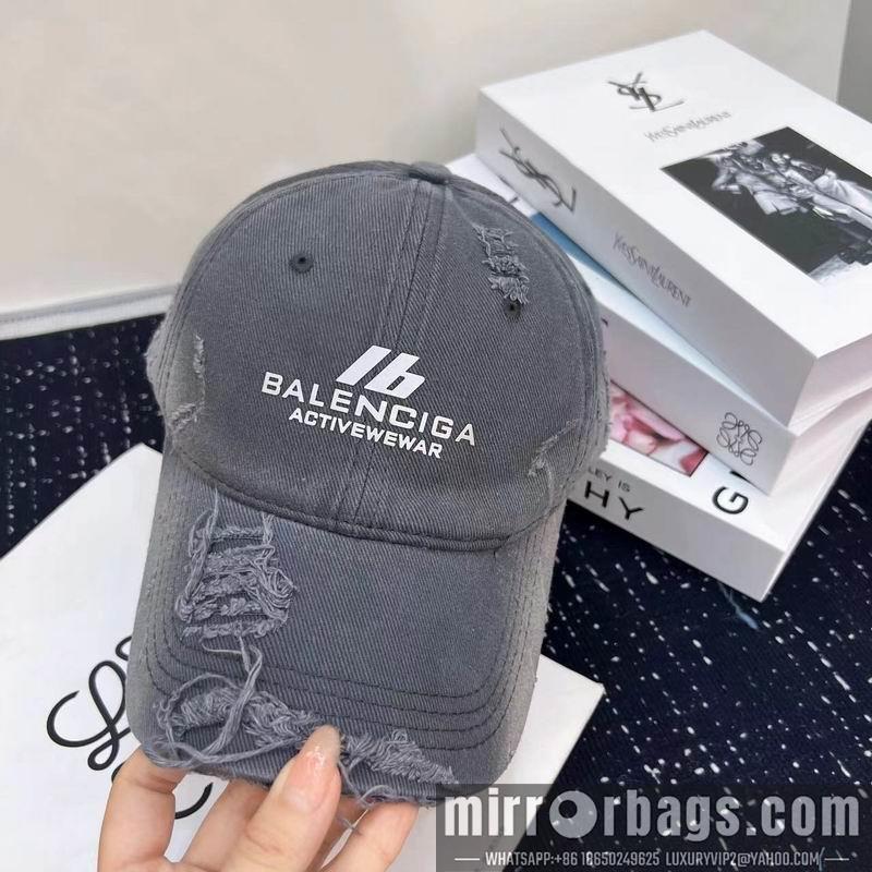 Balenciaga Hat dx91