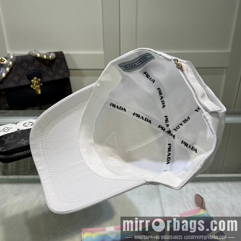 Prada Hat dx26