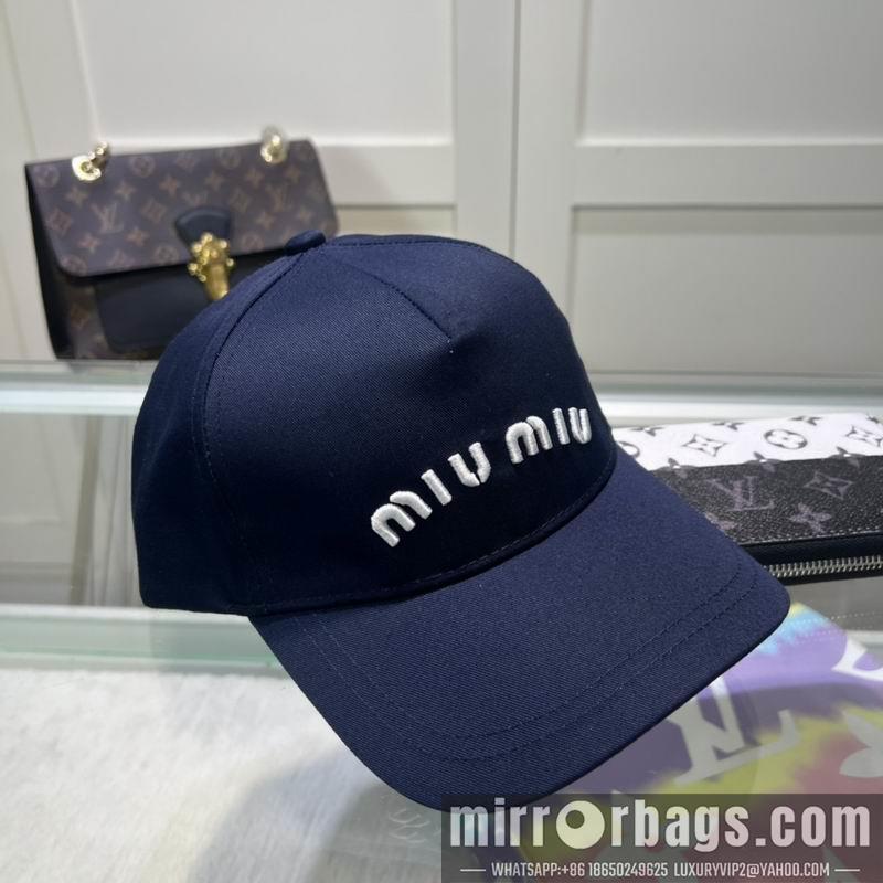 Miumiu Hat dx42