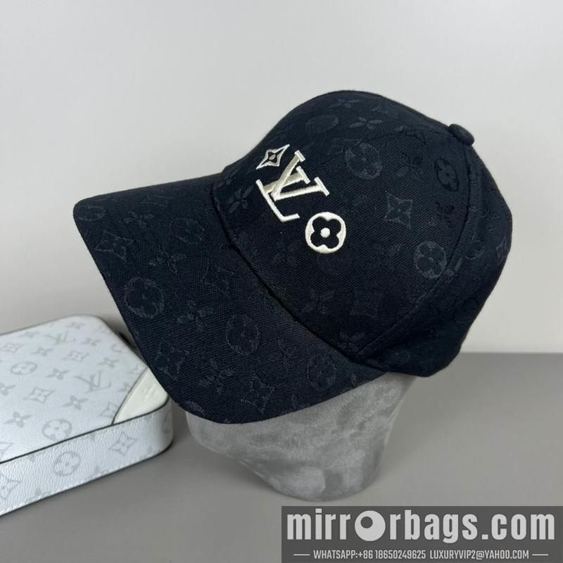 LV Hat dx51