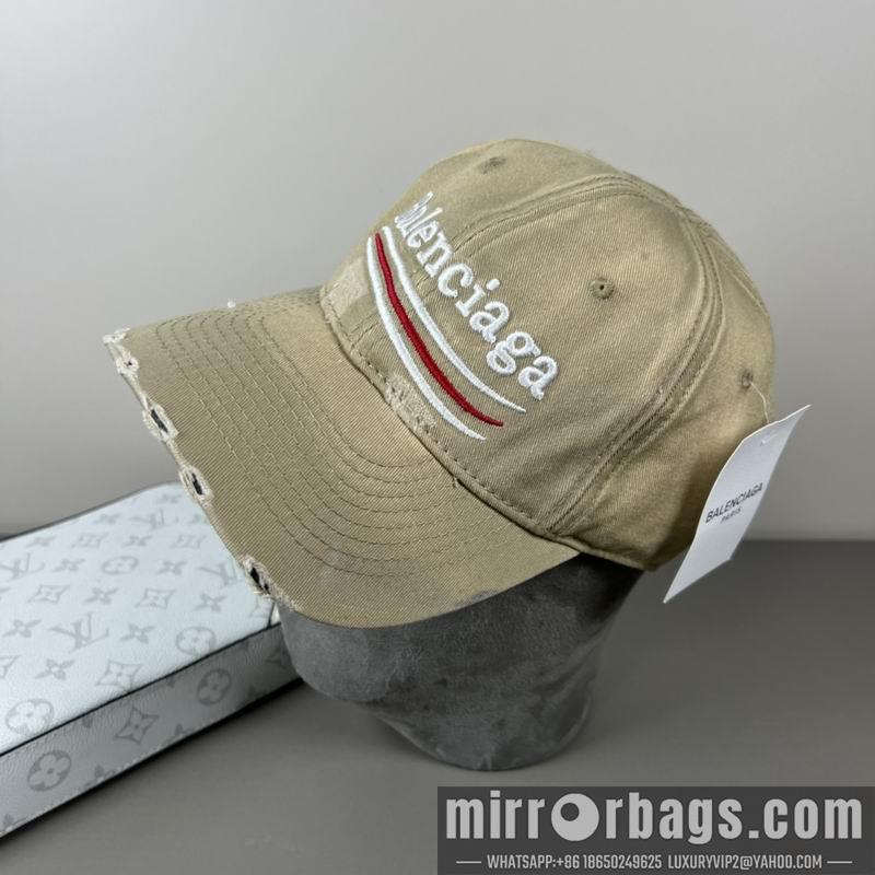 Balenciaga Hat dx07
