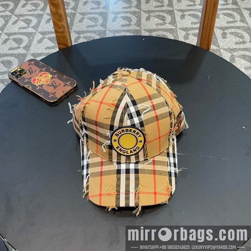 Burberry Hat 030717