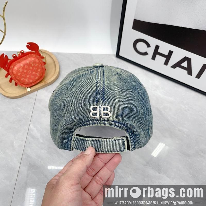 Balenciaga Hat dx41