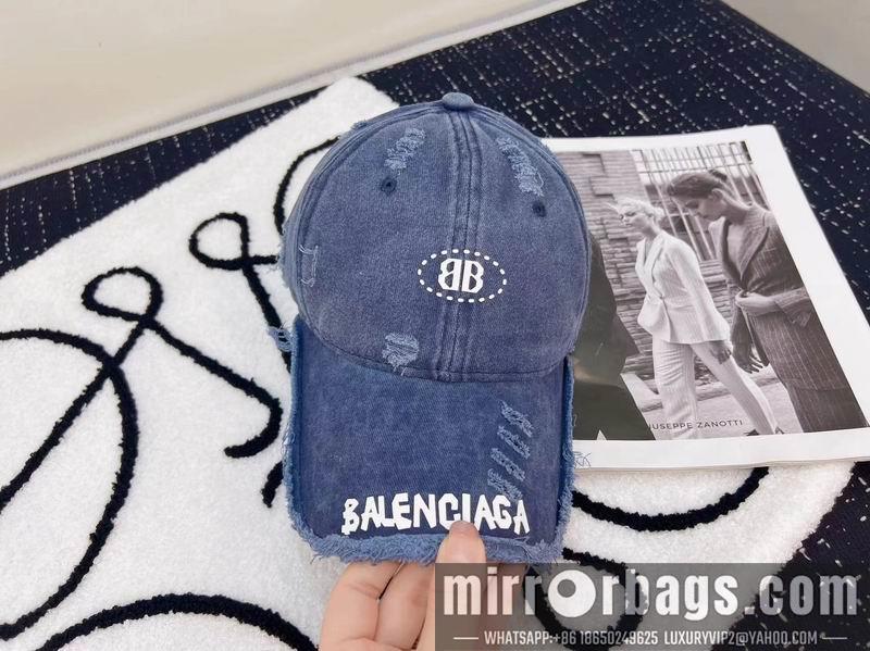 Balenciaga Hat dx107
