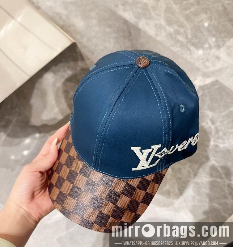 LV Hat 071303