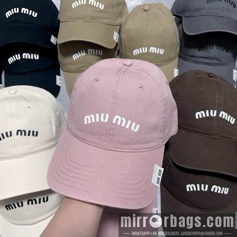 Miumiu Hat dx05