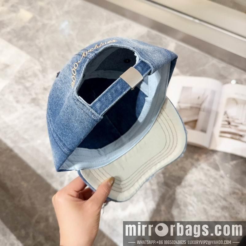 Roscs Hat 010217