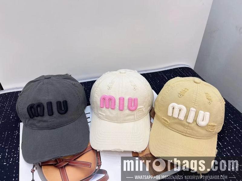 Miumiu Hat dx72