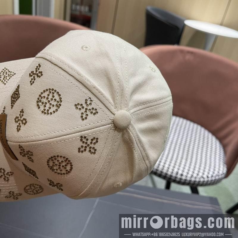 LV Hat 091404