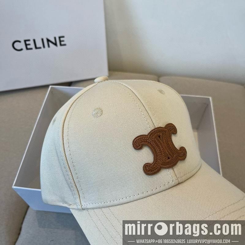 Celine Hat dx43