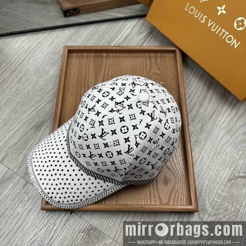 LV Hat dx106