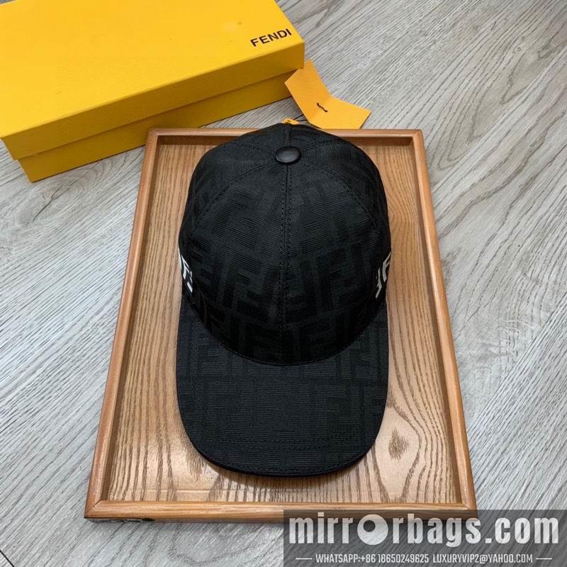 Fendi Hat dx101