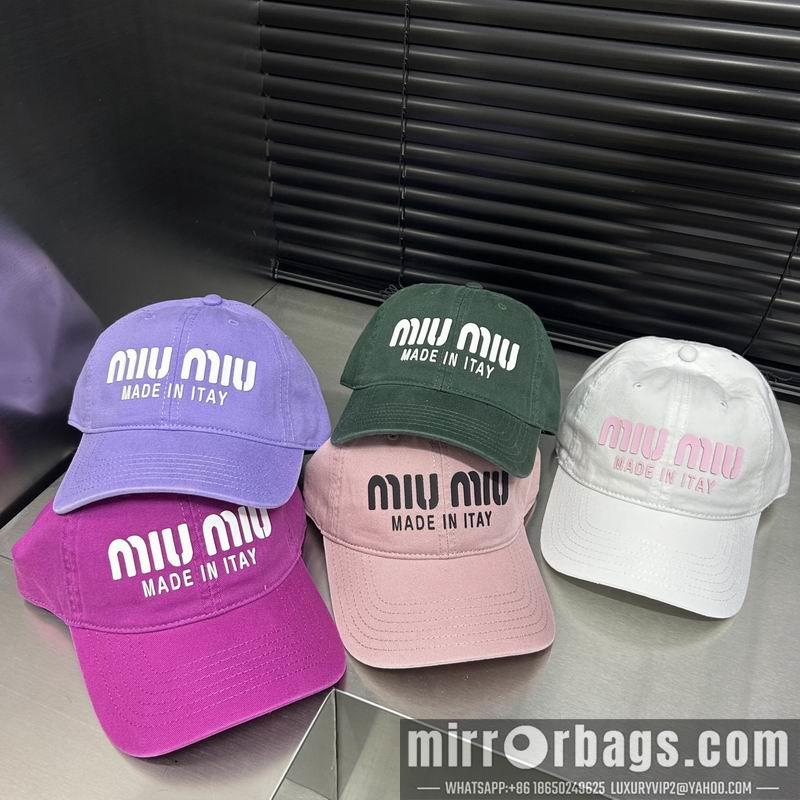 Miumiu Hat dx08