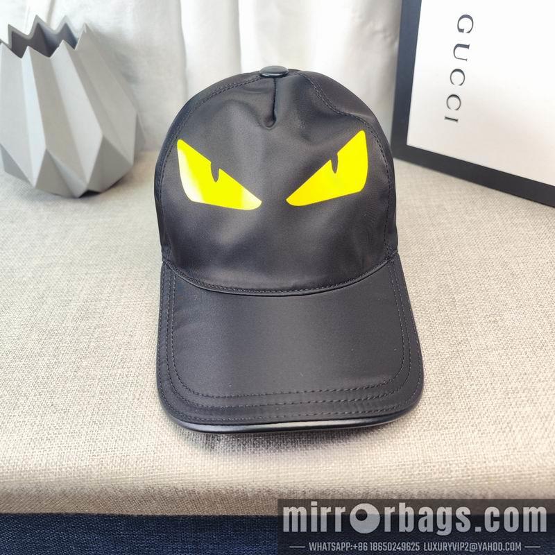 Fendi Hat dx07