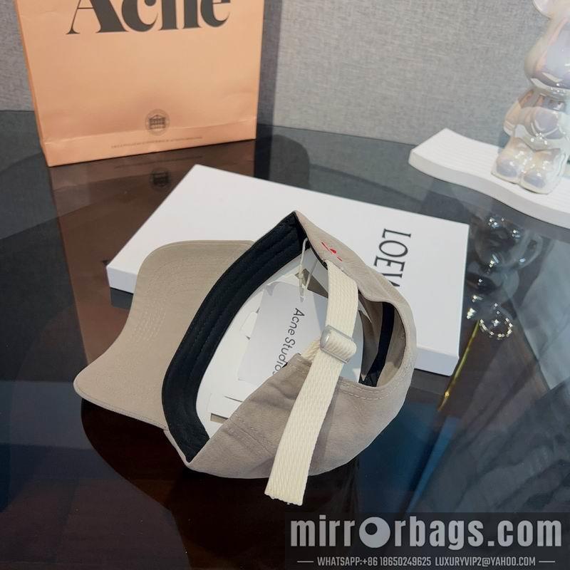 Acne Hat dx03