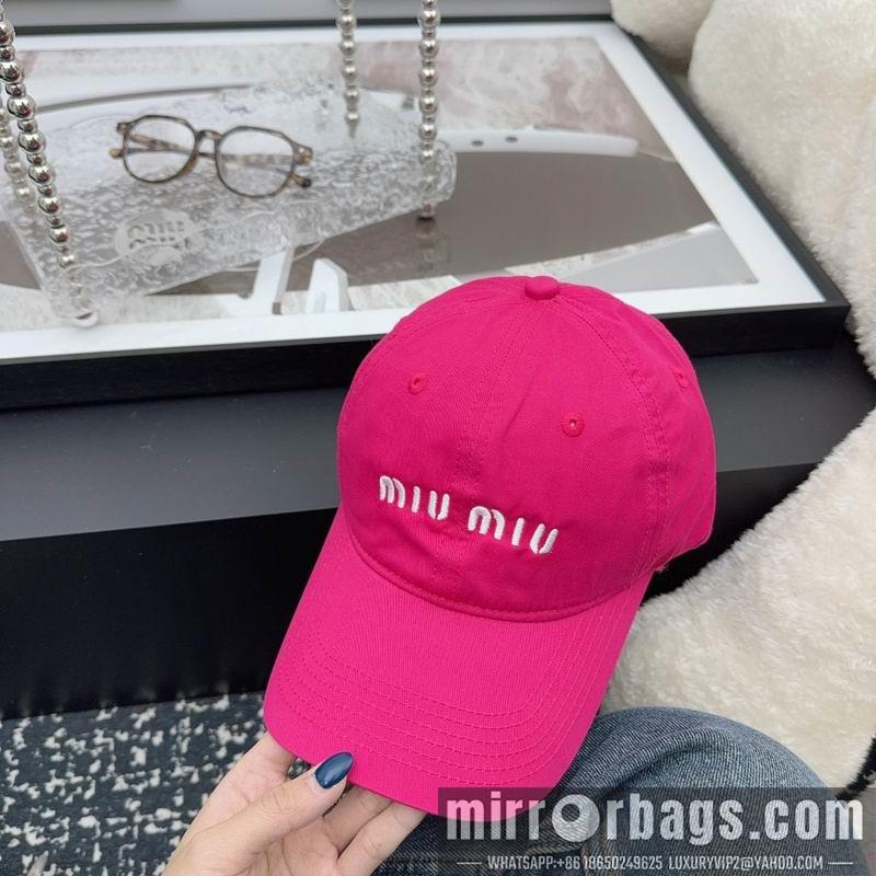 Miumiu Hat hm02